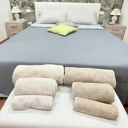 L'Arco Di Athena Villa Syracuse ภายนอก รูปภาพ